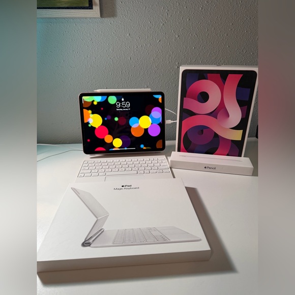 Apple iPad with Magic Keyboard and Apple Pen